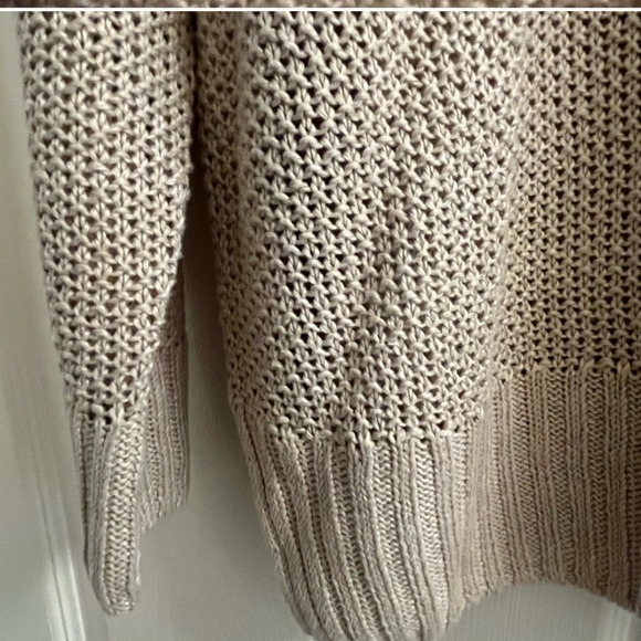 J CREW Beach Crewneck Sweater Size XL in FLAX color EUC - Picture 3 of 7